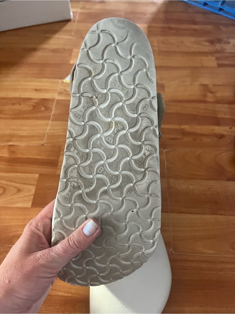 Birkenstock White Leather Clogs Sandals - Picture 6 of 7